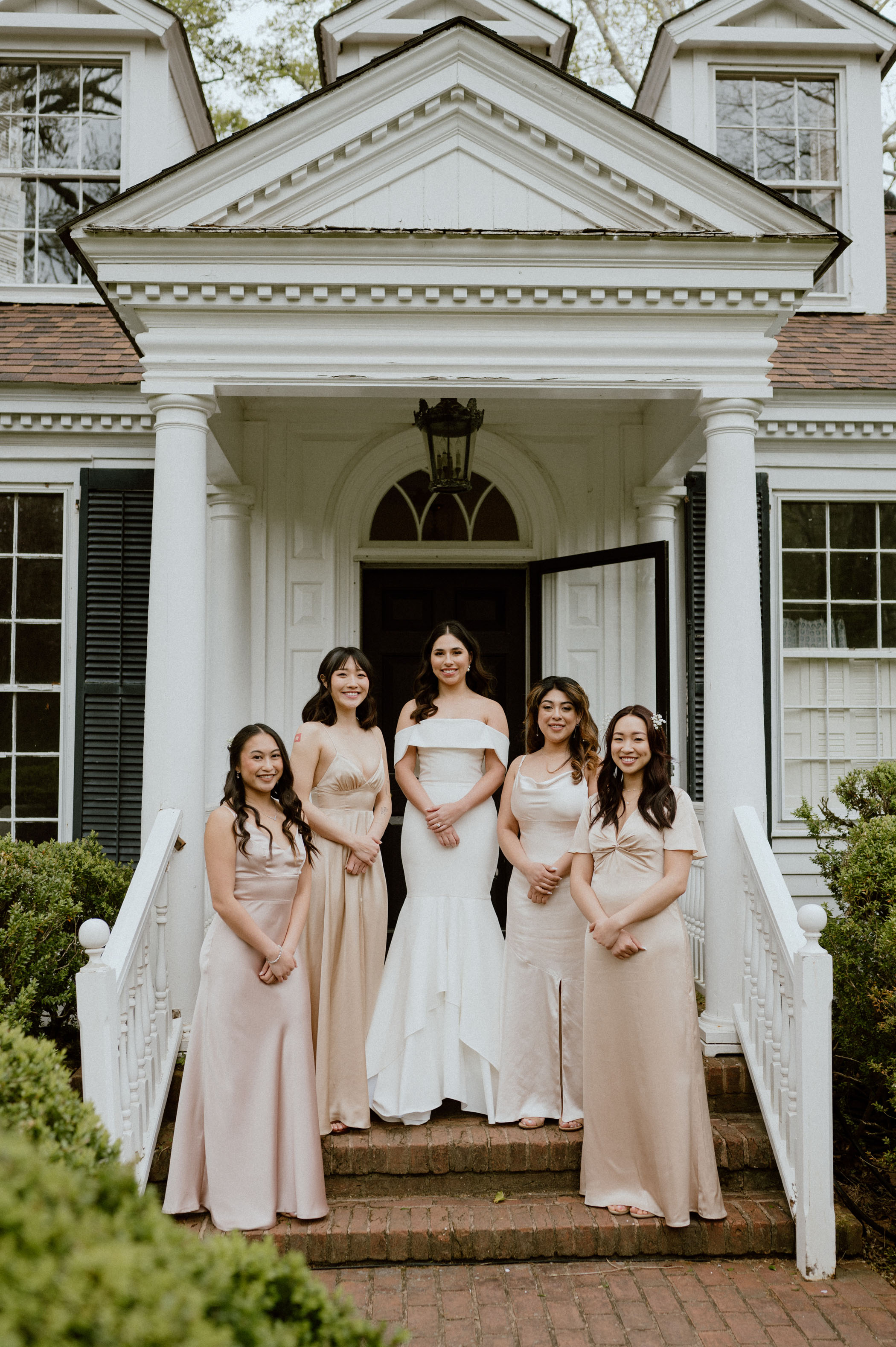 Minimalistic Baby's Breath Wedding at Meadowlark 1939 in Atlanta