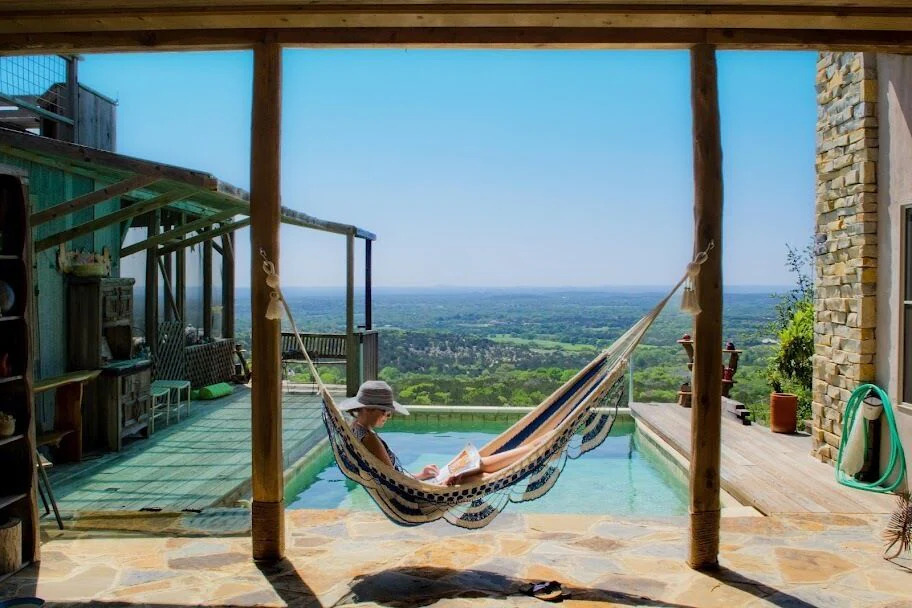 most romantic Airbnb rentals
