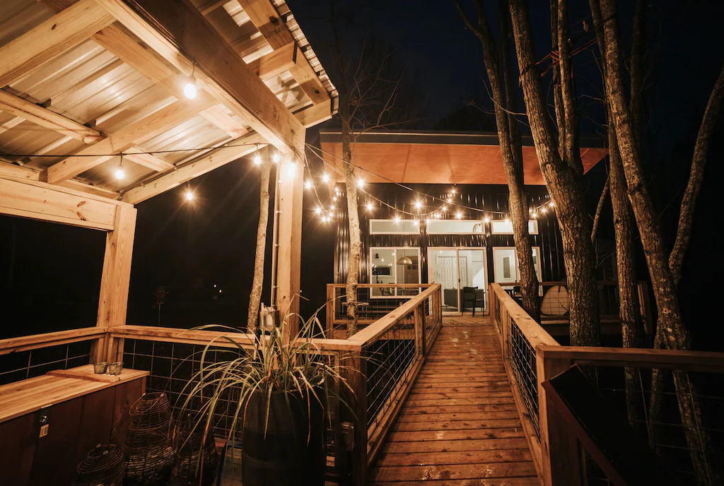 treehouse honeymoon