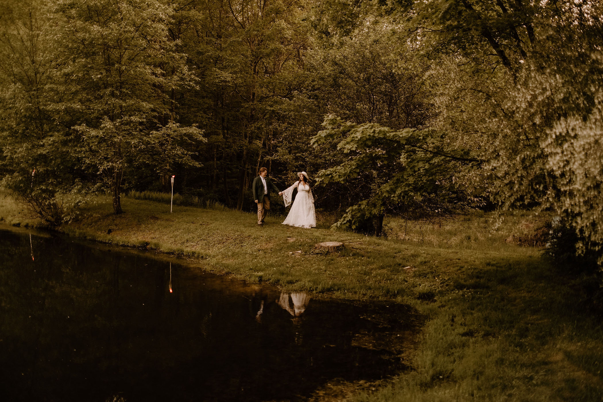 70s Inspired DIY Wedding in Central Pennsylvania Mountain Hideaway