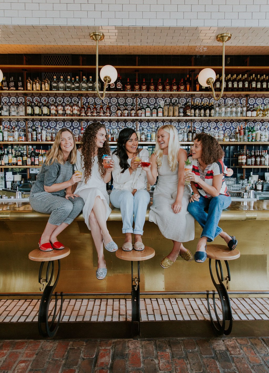 bachelorette party ideas girls cheers cocktails