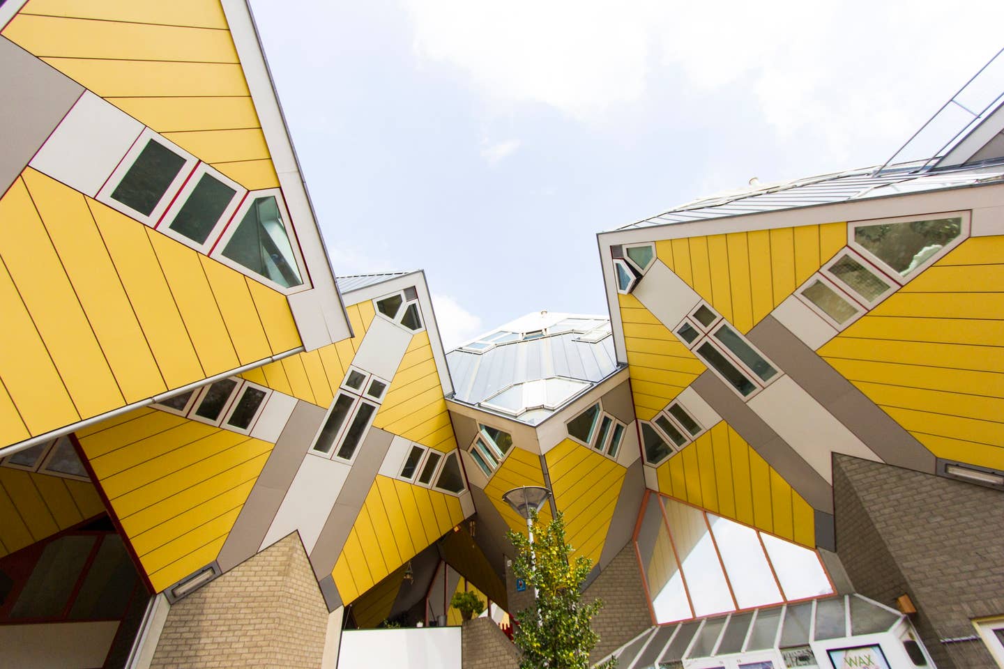 cubehouse airbnb