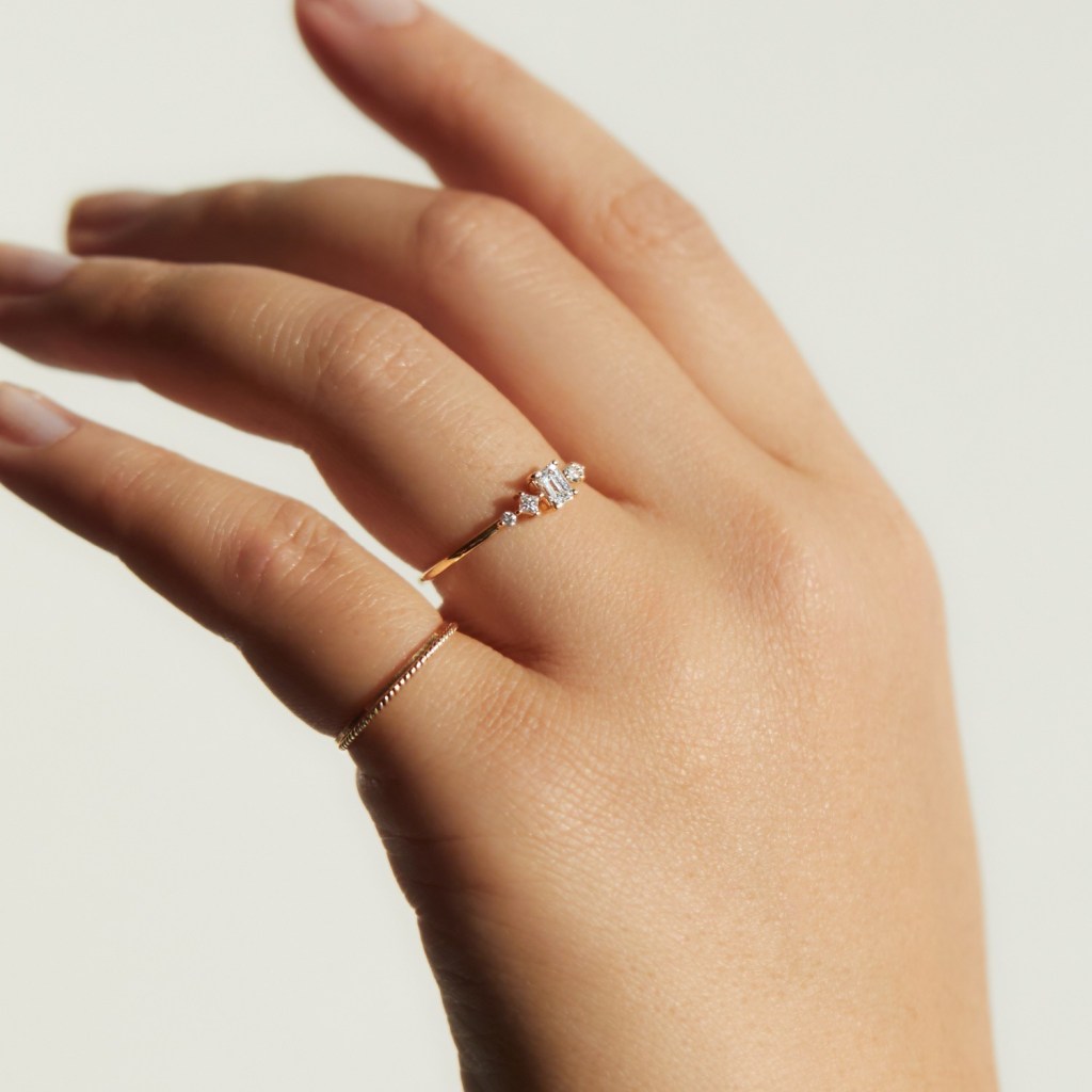 elegant gold multi-stone diamond simple engagement rings with small accent stones