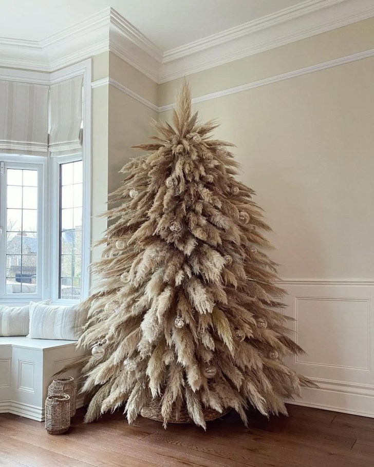 natural boho pampas grass Christmas tree